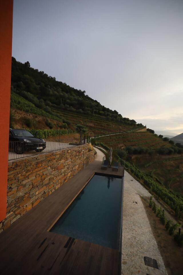 Quinta Vale De Lobos Bed & Breakfast Folgosa  Ngoại thất bức ảnh